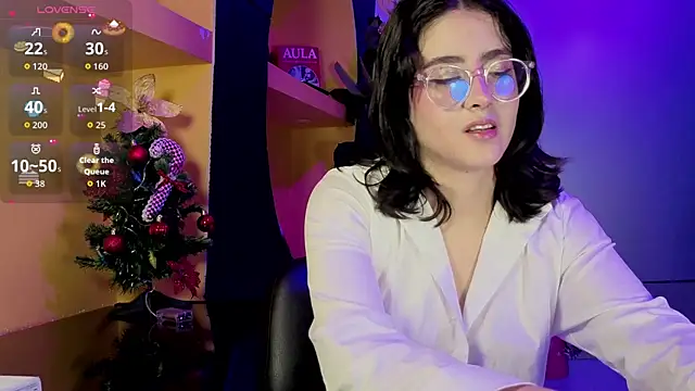 LiLLiAnderson online show from 12-14-25, 12:11