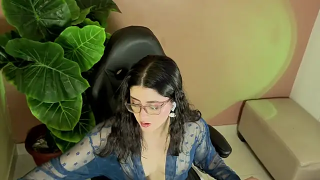 LiLLiAnderson online show from 09-29-25, 11:38