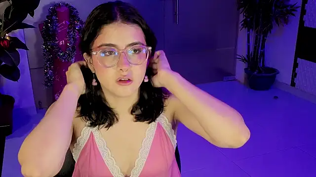 LiLLiAnderson online show from 01-17-26, 11:47