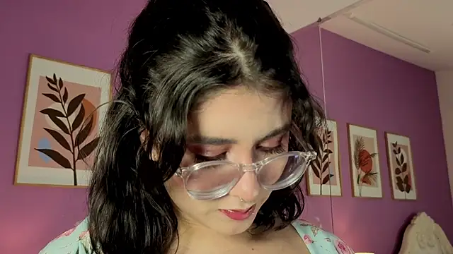 LiLLiAnderson online show from 11-07-25, 01:04