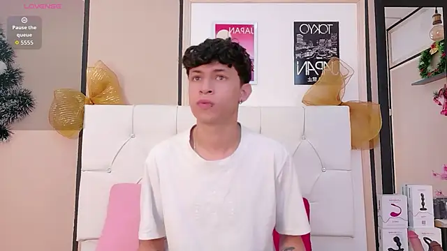 Axel  Evans online show from 01-08-26, 12:11