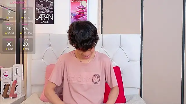 Axel  Evans online show from 11-24-25, 12:38