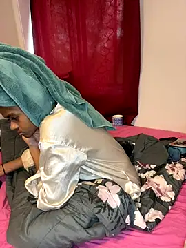 Snapshot of Soniala chatting on 11-02-25, 07:30 Soniala online show from 11-02-25, 07:30