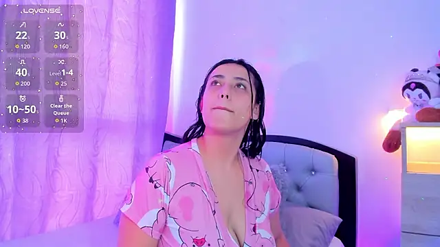 Snapshot of my_aleja_ chatting on 02-19-26, 07:22 my aleja online show from 02-19-26, 07:22