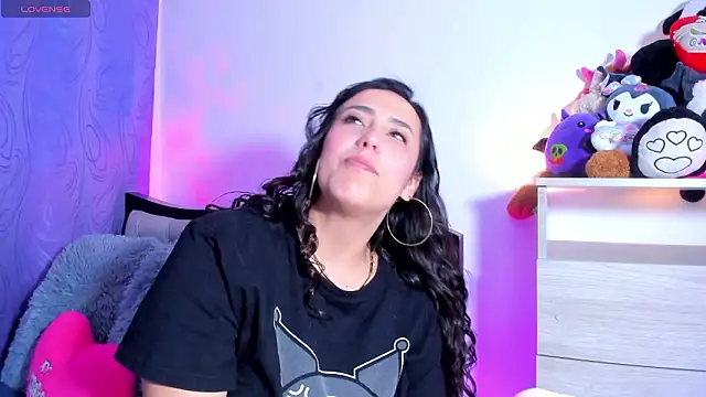 Snapshot of my_aleja_ chatting on 03-21-26, 02:46 my aleja online show from 03-21-26, 02:46