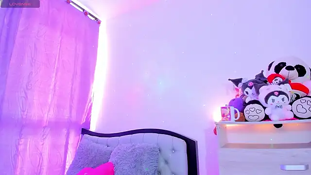 Snapshot of my_aleja_ chatting on 03-16-26, 12:09 my aleja online show from 03-16-26, 12:09