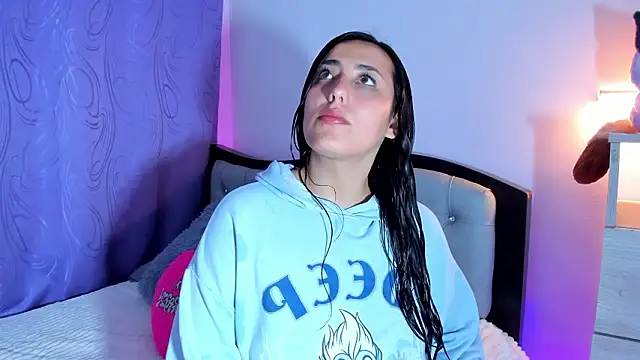 Snapshot of my_aleja_ chatting on 02-25-26, 12:11 my aleja online show from 02-25-26, 12:11