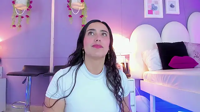 my aleja  online show from 10-25-25, 01:01