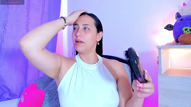 Snapshot of my_aleja_ chatting on 03-31-26, 12:18 my aleja online show from 03-31-26, 12:18