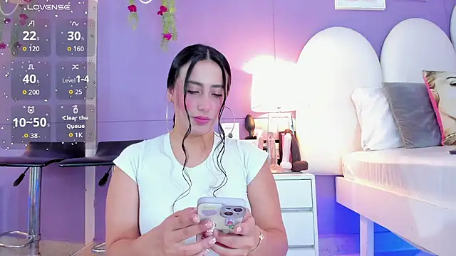 my aleja  online show from 11-08-25, 01:25