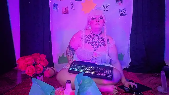 Mariana velezz online show from 02-25-26, 08:30