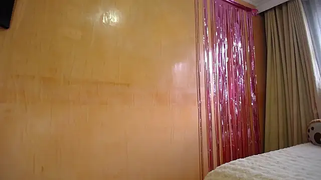 miss lilieth online show from 05-24-26, 04:51