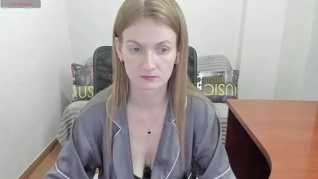 Snapshot of Alisha_Skyes chatting on 07-07-26, 05:16 Alisha Skyes online show from 07-07-26, 05:16