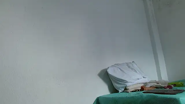 isabel 24 gil online show from 12-01-25, 07:15