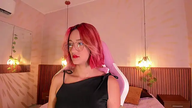 daphne courtis online show from 04-22-26, 03:13