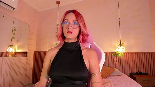 daphne courtis online show from 04-20-26, 03:09