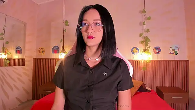 Snapshot of daphne_courtis chatting on 06-27-26, 03:12 daphne courtis online show from 06-27-26, 03:12