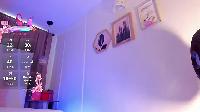 M0lly Beckers online show from 11-13-25, 04:11