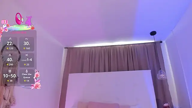 M0lly Beckers online show from 11-18-25, 03:04