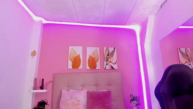 M0lly Beckers online show from 01-08-26, 08:26