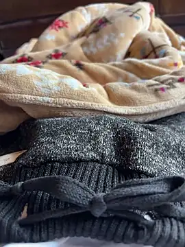 rrrrrriyyffhyeeee online show from 04-14-26, 05:01