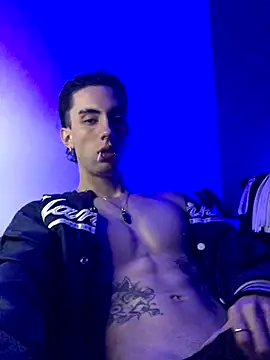 redmen69 online show from 09-29-25, 02:07