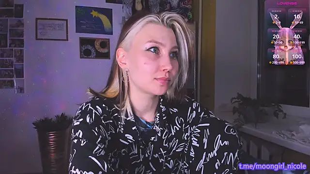 Nicole matt online show from 12-14-25, 09:09