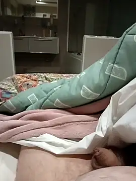 Snapshot of Exterminador48 chatting on 02-16-26, 11:02 Exterminador48 online show from 02-16-26, 11:02