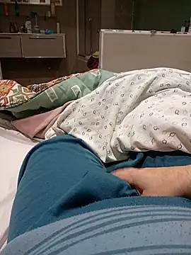 Snapshot of Exterminador48 chatting on 02-12-26, 10:09 Exterminador48 online show from 02-12-26, 10:09