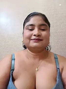 Snapshot of hornyriyanka chatting on 07-20-26, 03:03 hornyriyanka online show from 07-20-26, 03:03