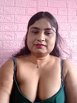 Snapshot of hornyriyanka chatting on 10-07-25, 02:34 hornyriyanka online show from 10-07-25, 02:34