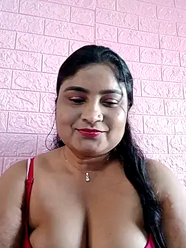 Snapshot of hornyriyanka chatting on 10-12-25, 02:02 hornyriyanka online show from 10-12-25, 02:02