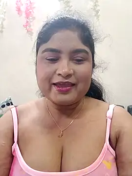 Snapshot of hornyriyanka chatting on 05-10-26, 02:37 hornyriyanka online show from 05-10-26, 02:37