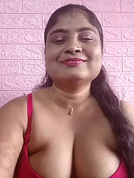 Snapshot of hornyriyanka chatting on 10-05-25, 02:13 hornyriyanka online show from 10-05-25, 02:13