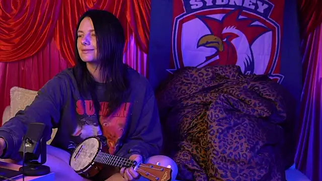 Sookie Soxxxe online show from 10-15-25, 10:23