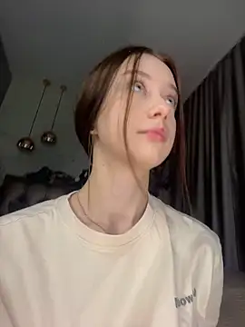 MiraXS online show from 04-12-26, 09:07