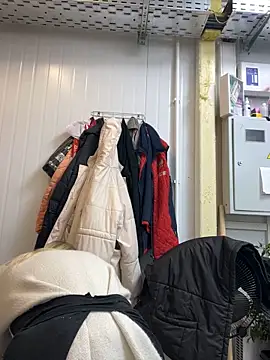 Snapshot of CandyVice chatting on 10-09-25, 05:13 CandyVice online show from 10-09-25, 05:13