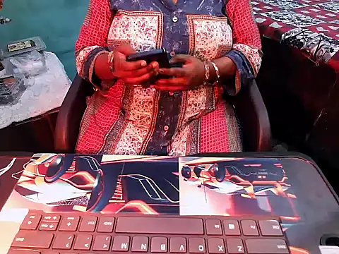 PREETI BABY online show from 04-15-26, 04:33