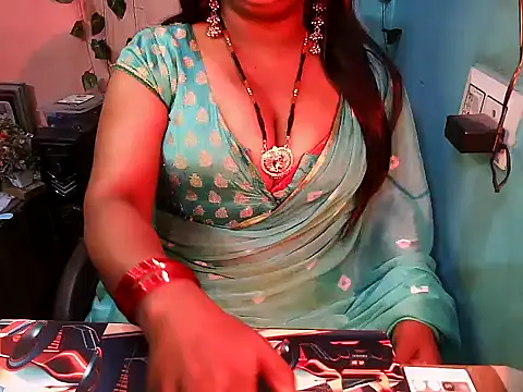 Snapshot of PREETI_BABY chatting on 05-04-26, 03:48 PREETI BABY online show from 05-04-26, 03:48
