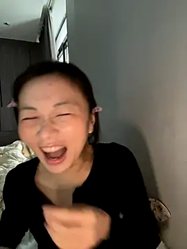 haiyan125216 online show from 11-20-25, 06:25