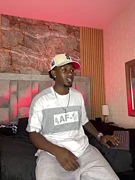 pipedark  online show from 12-14-25, 04:40