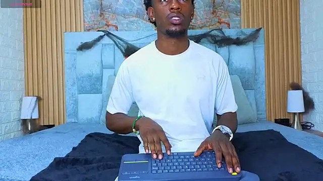 pipedark  online show from 10-30-25, 03:16