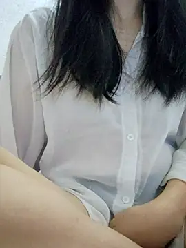 Snapshot of Maria2299 chatting on 05-04-26, 03:15 Maria2299 online show from 05-04-26, 03:15