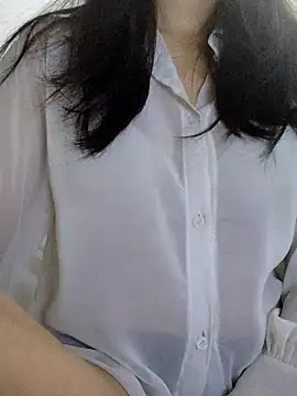 Snapshot of Maria2299 chatting on 04-18-26, 10:32 Maria2299 online show from 04-18-26, 10:32
