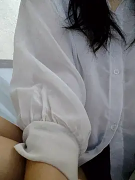 Snapshot of Maria2299 chatting on 06-09-26, 10:11 Maria2299 online show from 06-09-26, 10:11