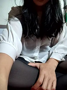 Maria2299 online show from 03-27-26, 05:14