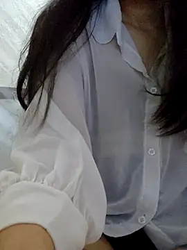Snapshot of Maria2299 chatting on 07-28-26, 07:15 Maria2299 online show from 07-28-26, 07:15
