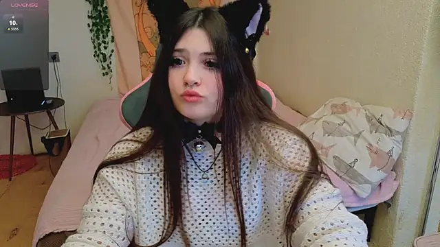 Snapshot of mirana_blade chatting on 11-08-25, 08:18 mirana blade online show from 11-08-25, 08:18