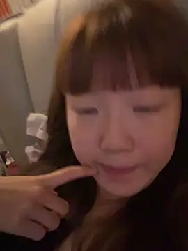 D-033 online show from 11-05-25, 04:26