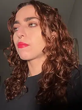 imhelena online show from 01-11-26, 12:06